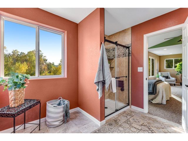 217 Park St, Lyons, CO 80540
