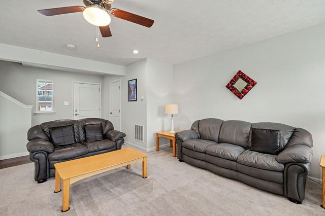157 Cresting Road 157 Cresting Road, Fairborn, OH 45324