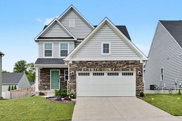 157 Cresting Road 157 Cresting Road, Fairborn, OH 45324