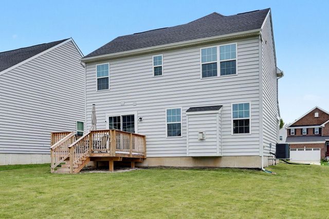 157 Cresting Road 157 Cresting Road, Fairborn, OH 45324