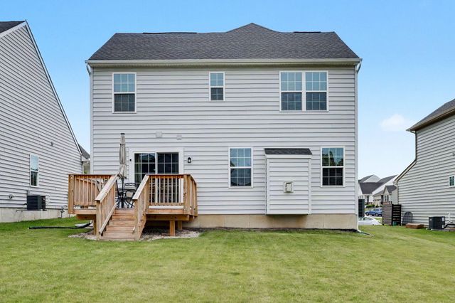 157 Cresting Road 157 Cresting Road, Fairborn, OH 45324