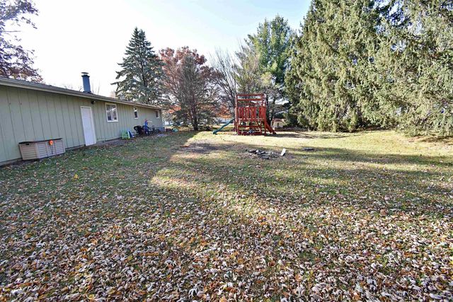 314 15th Ave. N.E., Independence, IA 50644