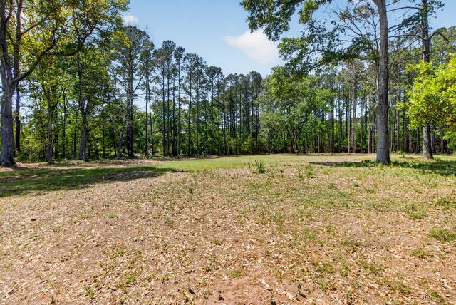 1049 Main Sail Court, Awendaw, SC 29429