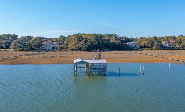 1049 Main Sail Court, Awendaw, SC 29429