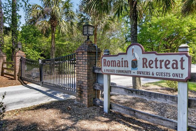1049 Main Sail Court, Awendaw, SC 29429