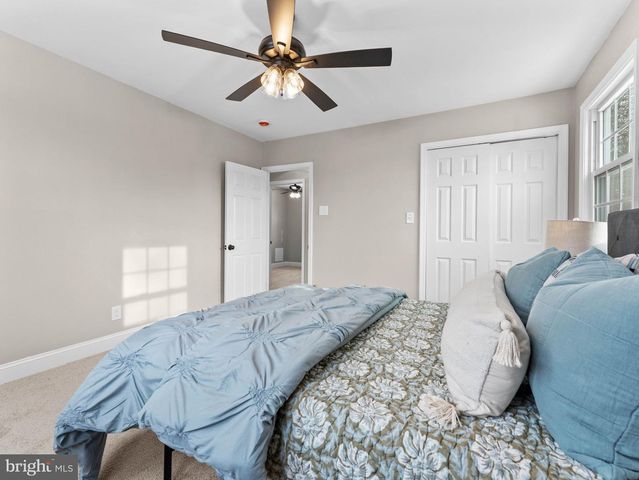 302 CORNELL AVE, Stratford, NJ 08084