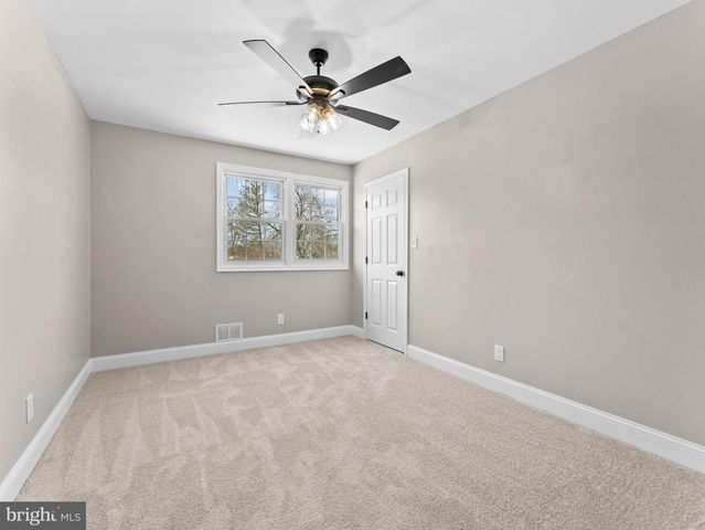 302 CORNELL AVE, Stratford, NJ 08084