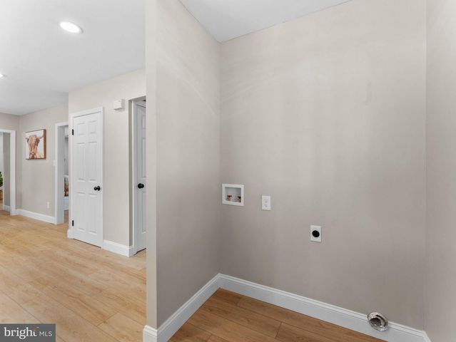 302 CORNELL AVE, Stratford, NJ 08084