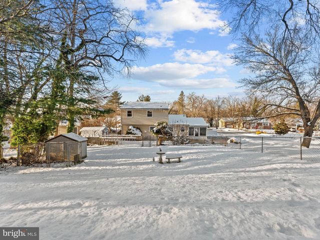 302 CORNELL AVE, Stratford, NJ 08084