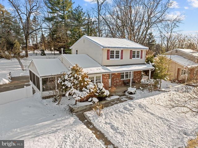 302 CORNELL AVE, Stratford, NJ 08084