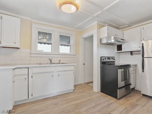 1371 Benton Street, Barberton, OH 44203