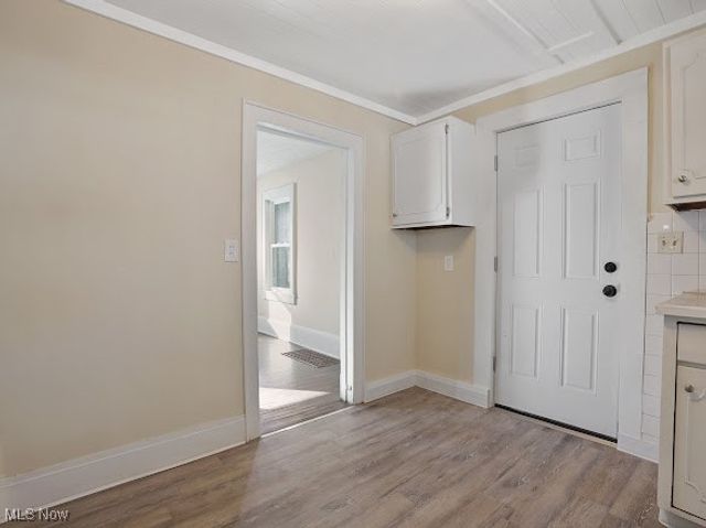 1371 Benton Street, Barberton, OH 44203