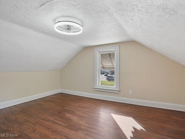 1371 Benton Street, Barberton, OH 44203