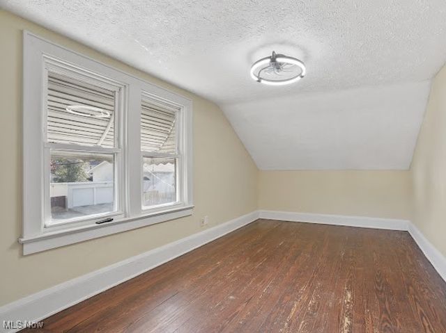 1371 Benton Street, Barberton, OH 44203