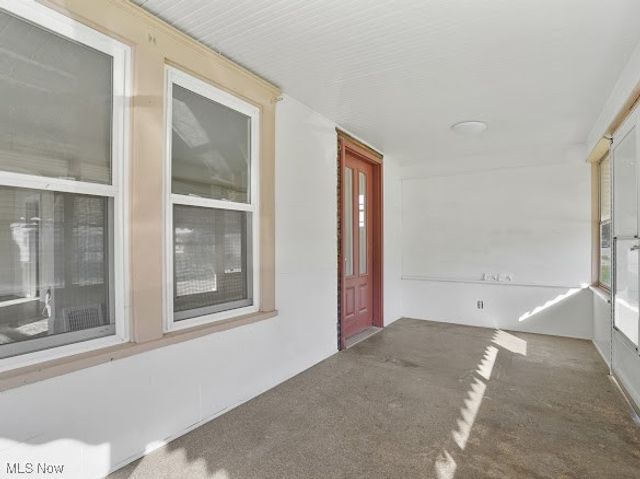 1371 Benton Street, Barberton, OH 44203