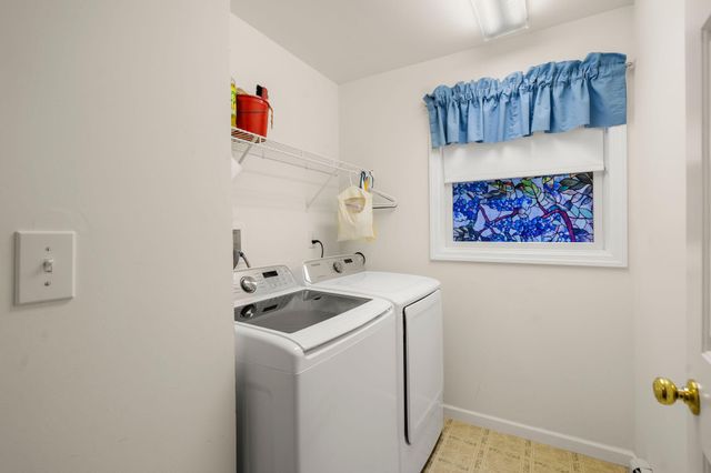 12 Settlers, Eastham, MA 02642