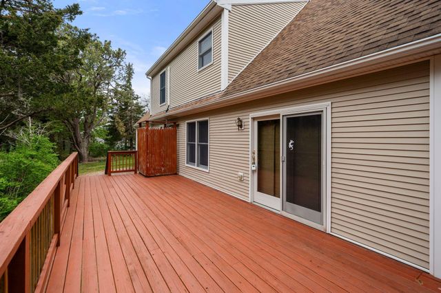 12 Settlers, Eastham, MA 02642