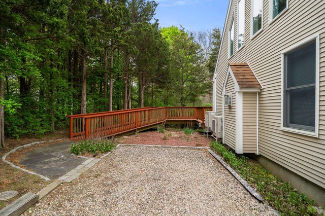 12 Settlers, Eastham, MA 02642