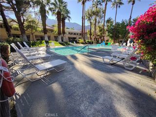 2810 N Arcadia Ct #202 202, Palm Springs, CA 92262
