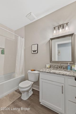 726 Veronica Pl, Jeffersonville, IN 47130