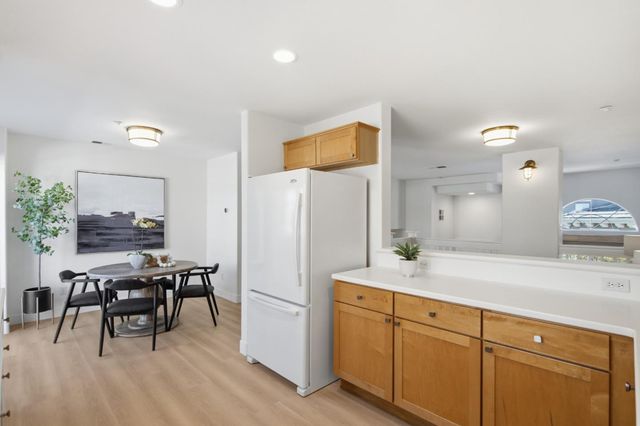 407 Charlott Lane, Redwood City, CA 94063