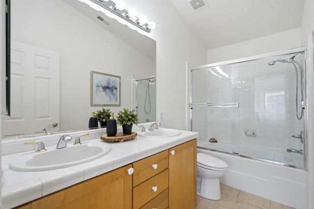 407 Charlott Lane, Redwood City, CA 94063