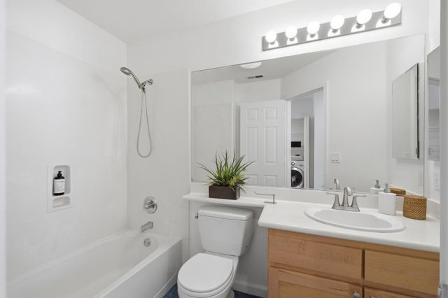 407 Charlott Lane, Redwood City, CA 94063