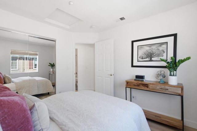 407 Charlott Lane, Redwood City, CA 94063