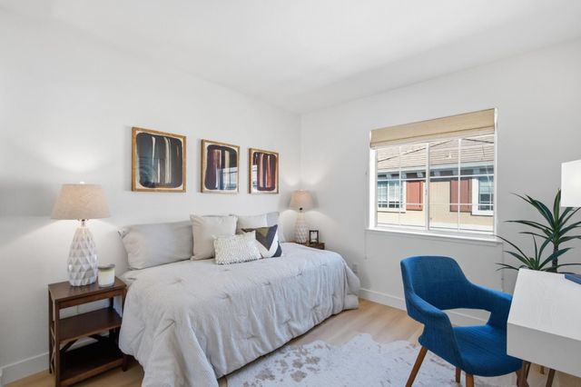 407 Charlott Lane, Redwood City, CA 94063