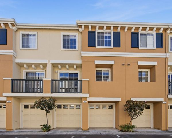 407 Charlott Lane, Redwood City, CA 94063