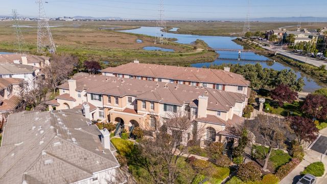 407 Charlott Lane, Redwood City, CA 94063