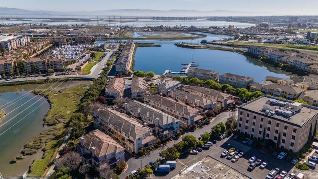 407 Charlott Lane, Redwood City, CA 94063