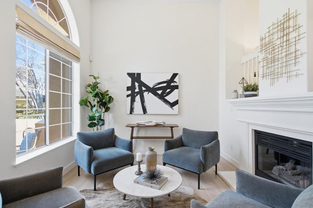 407 Charlott Lane, Redwood City, CA 94063