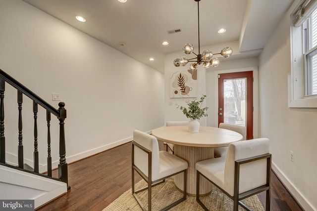 2012 2ND ST NW, Washington, DC 20001