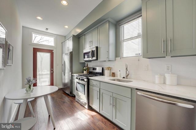 2012 2ND ST NW, Washington, DC 20001