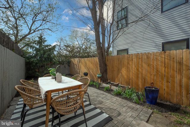 2012 2ND ST NW, Washington, DC 20001