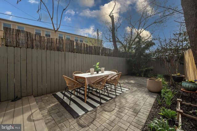 2012 2ND ST NW, Washington, DC 20001