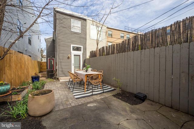 2012 2ND ST NW, Washington, DC 20001