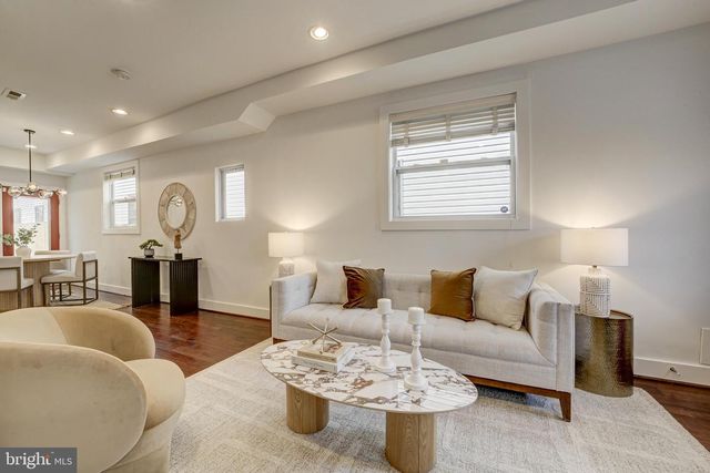 2012 2ND ST NW, Washington, DC 20001