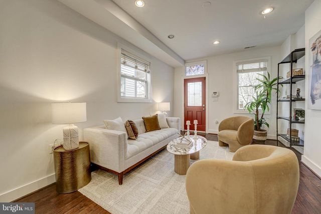 2012 2ND ST NW, Washington, DC 20001