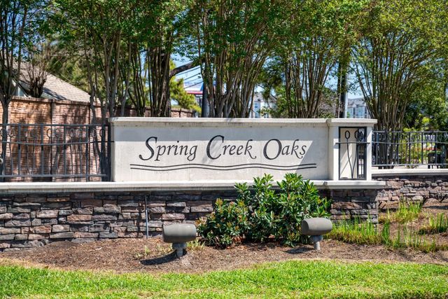 6034 Oak Creek Lane, Spring, TX 77379