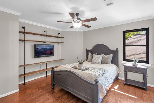 6034 Oak Creek Lane, Spring, TX 77379