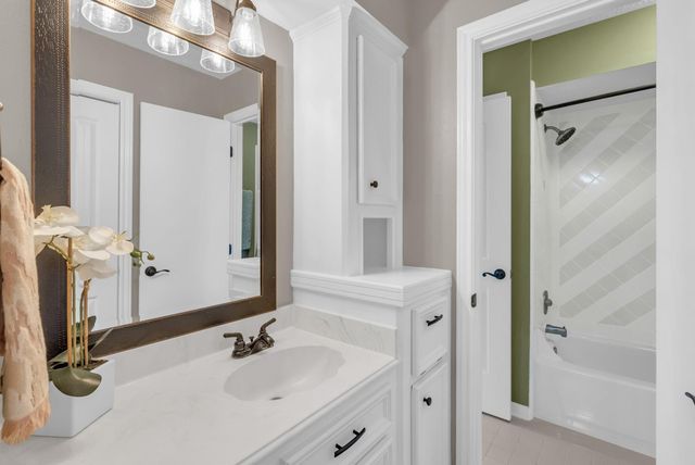 6034 Oak Creek Lane, Spring, TX 77379