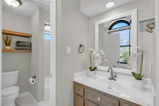 6034 Oak Creek Lane, Spring, TX 77379