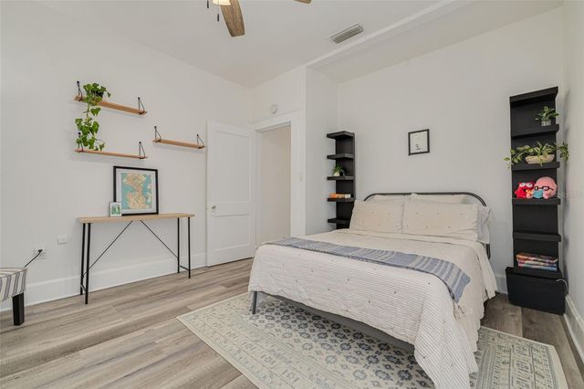 303 W CURTIS STREET, Tampa, FL 33603
