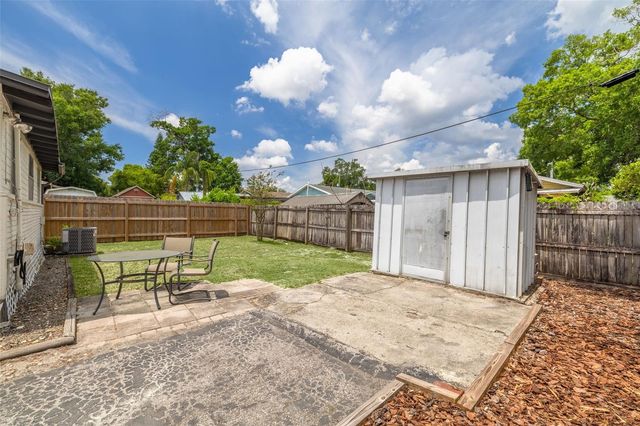 303 W CURTIS STREET, Tampa, FL 33603