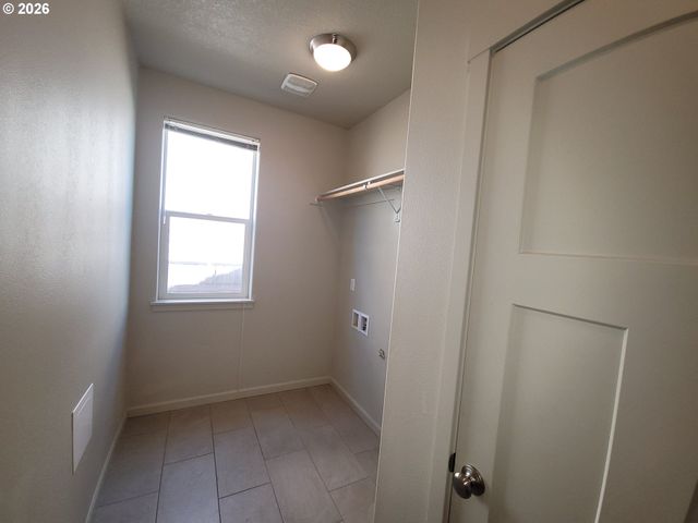 10727 Ne 107TH Way, Vancouver, WA 98662