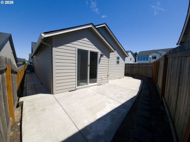 10727 Ne 107TH Way, Vancouver, WA 98662