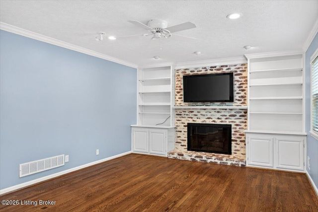 3907 Burning Bush Rd, Louisville, KY 40241