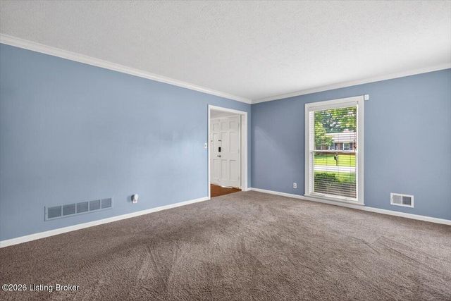 3907 Burning Bush Rd, Louisville, KY 40241